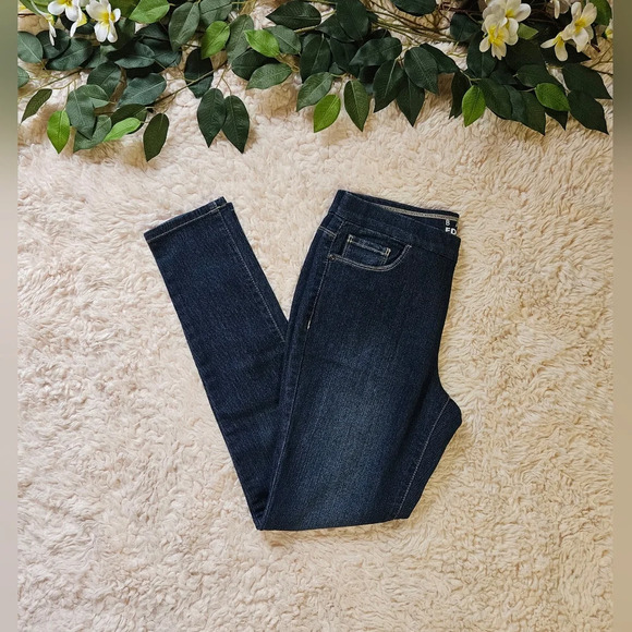 Basic Editions Classic Pull On Slim Fit Jeggings w/ pockets - Picture 1 of 7